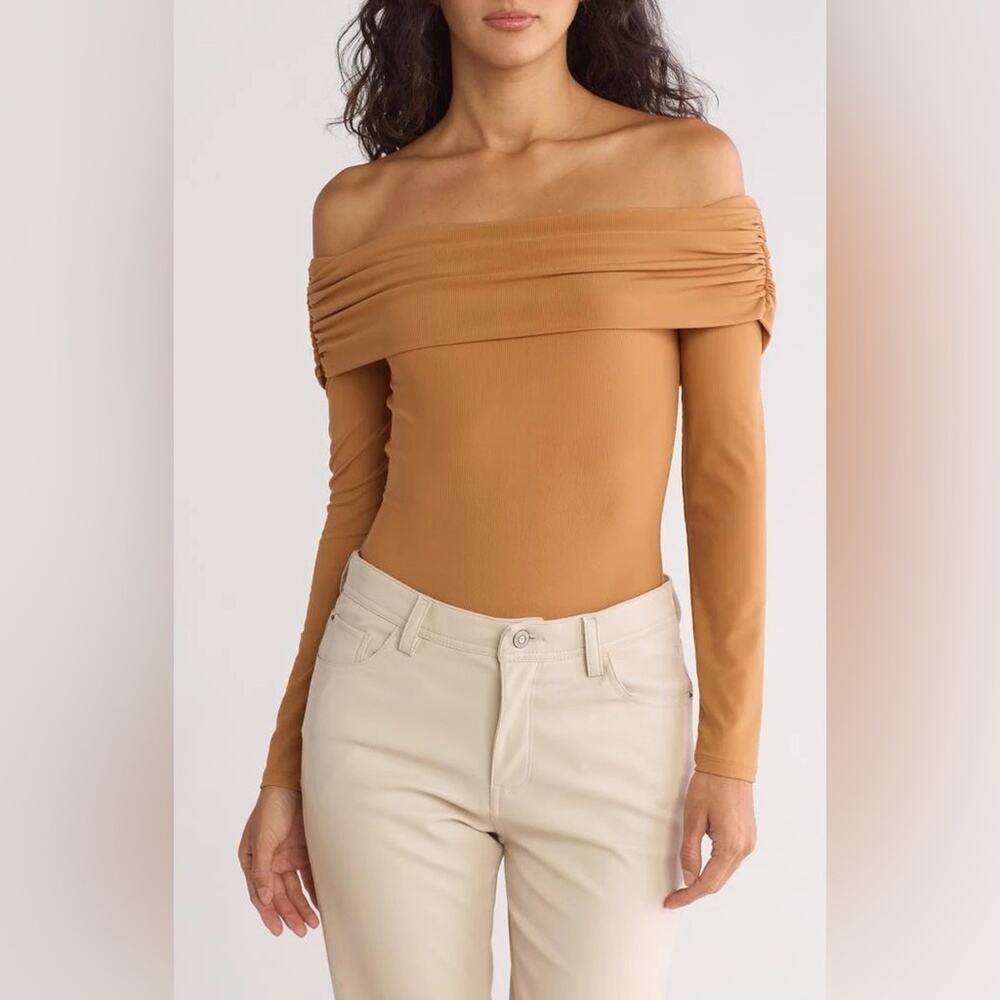 AFRM NWT Noah Long Sleeve Drape Shoulder Bodysuit Tan Brown Size Medium - Picture 3 of 10